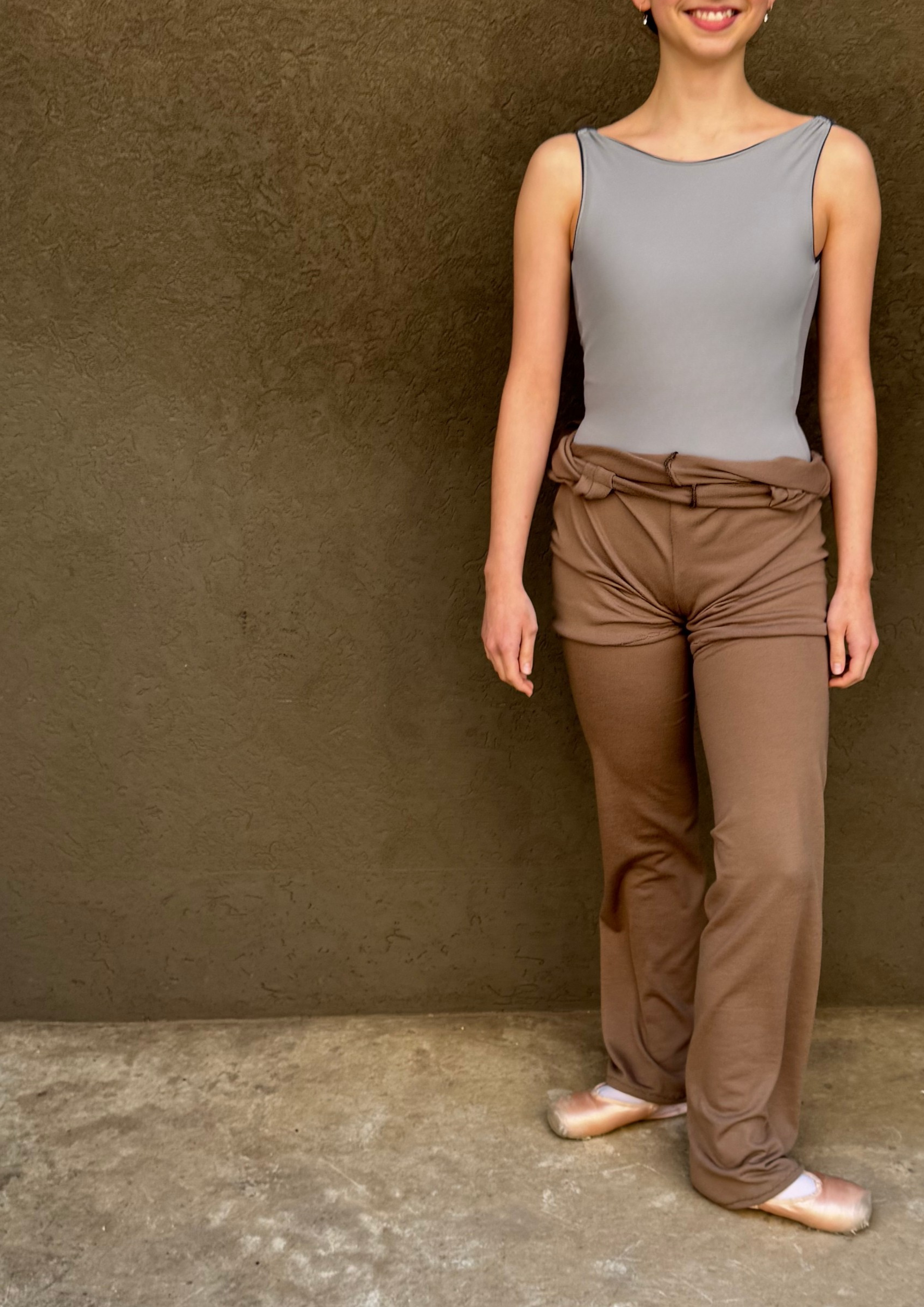 Highline leg warmers in Clay