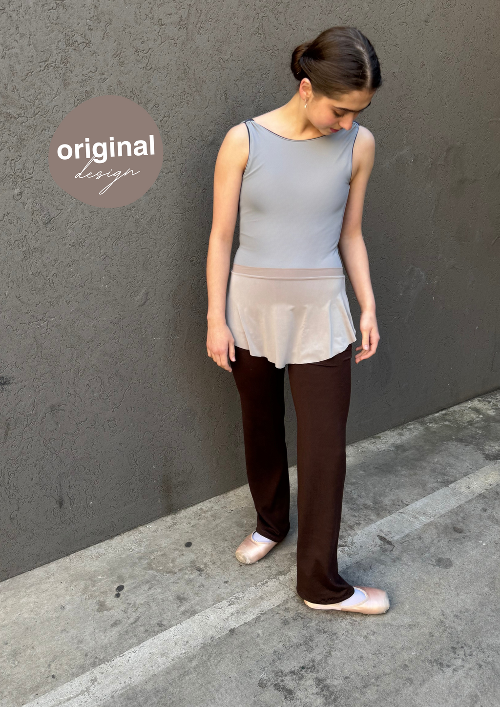 Highline leg warmers in Earth
