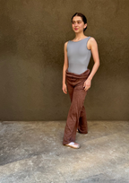 Highline leg warmers in Hudson Mocha