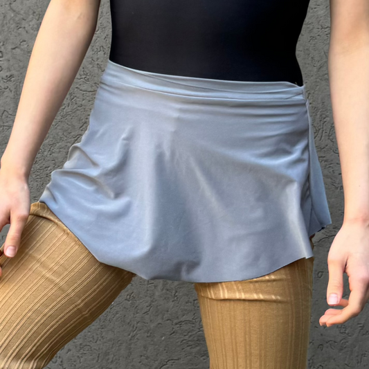 Avenue Skirt in Cement Grey