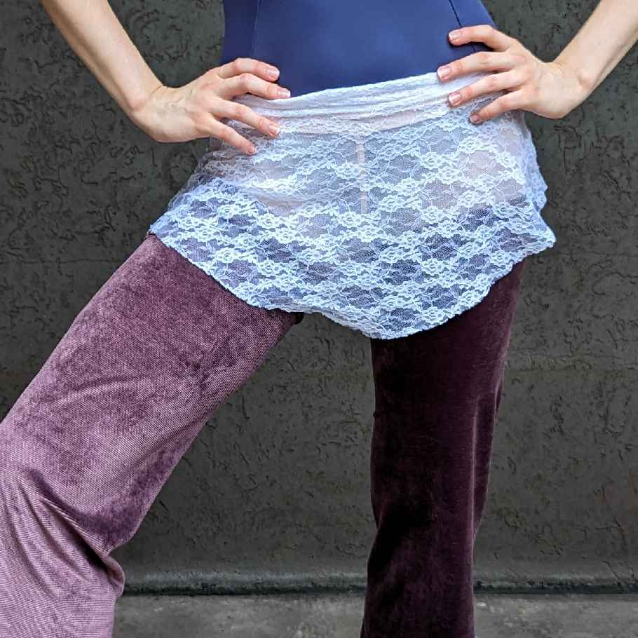 Avenue Skirt in White Lace