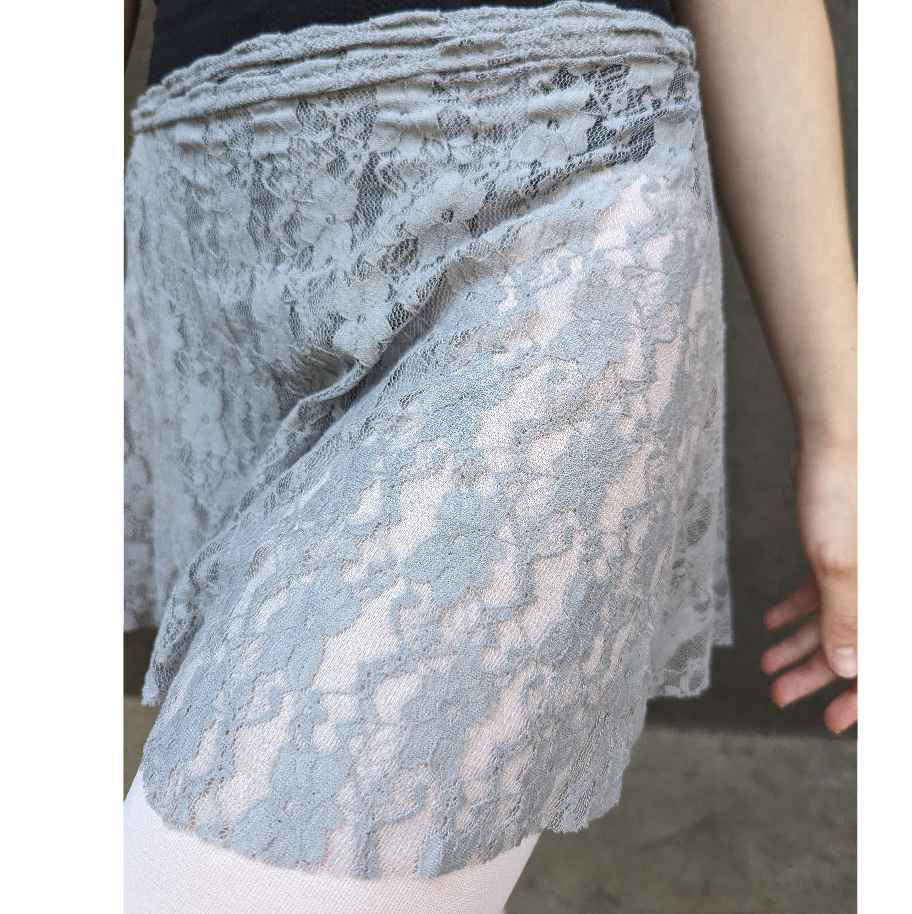 Nova Skirt in Light Grey Lace
