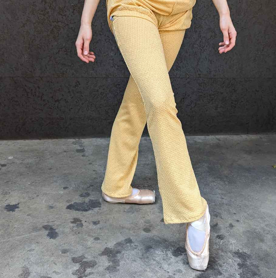 Yellow Highline Leg warmers