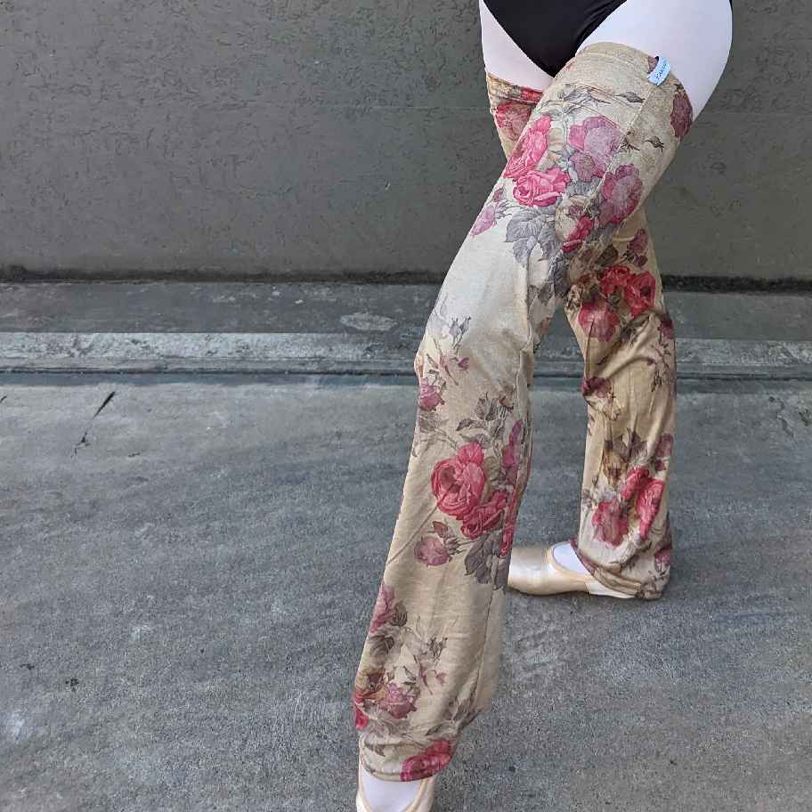 Highline Leg warmers in Belle