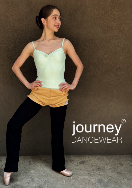 Highline leg warmers in Black